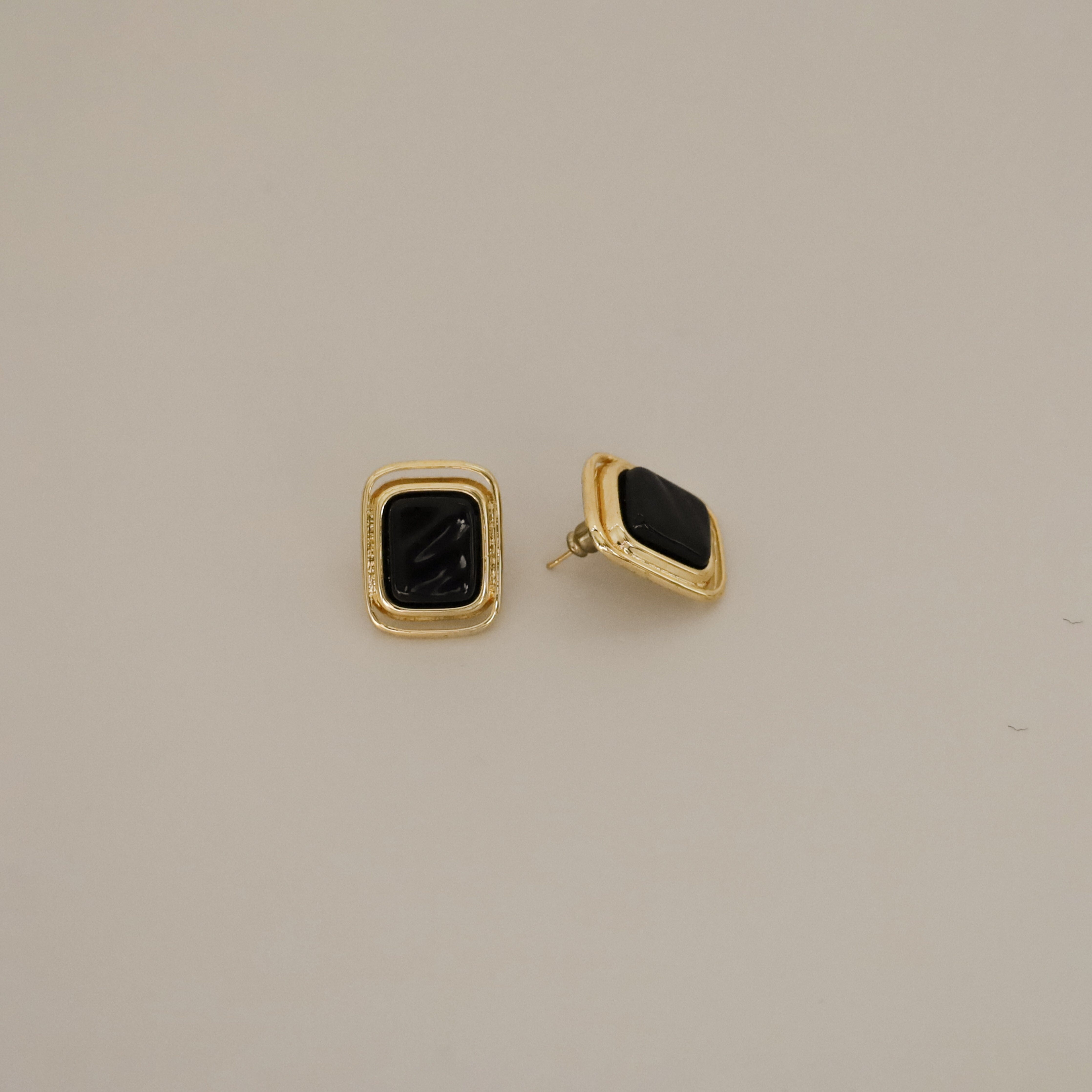 verrmae, emare earrings, rectangular earrings with black enamel inner and gold outside, 18k gold plated jewellery, 18k gold plated earrings, 18k gold plated stainless steel, 18k gold plated, waterproof jewellery, vintage inspired jewellery, vintage inspired earrings, jewellery melbourne, jewellery, statement jewellery, everyday jewellery, gold jewellery, gold earrings, gold plated earrings, gold plated jewellery, jewellery australia