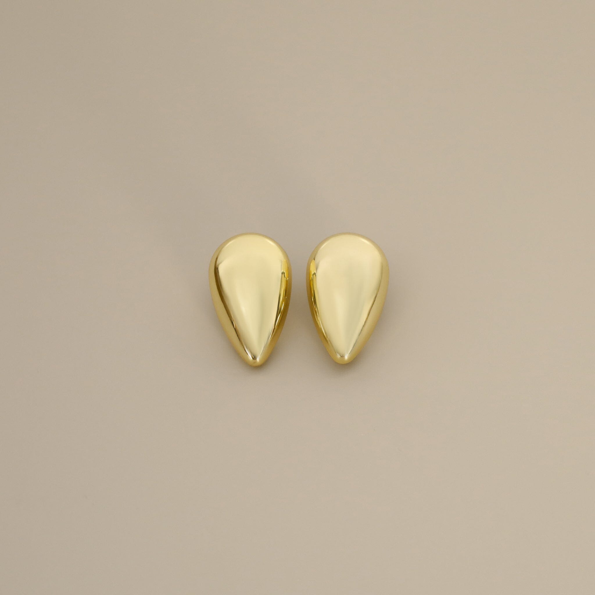 ENNEAS GOLD Earrings Verrmae 