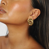 erlai earrings, smooth gold earrings with two circles interlocking a